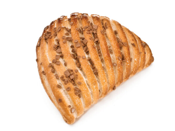 Small Hazelnut cream half-moon puff pastry